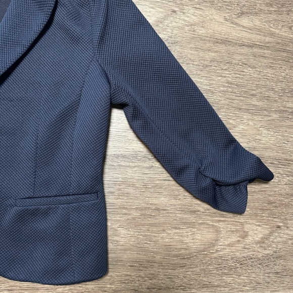 Amanda + Chelsea Navy Blue Textured Women's Blazer, Size Medium - Picture 5 of 10